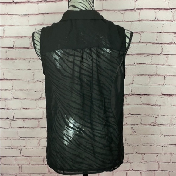 Forever 21 Sheer Top Size Medium - Picture 4 of 5